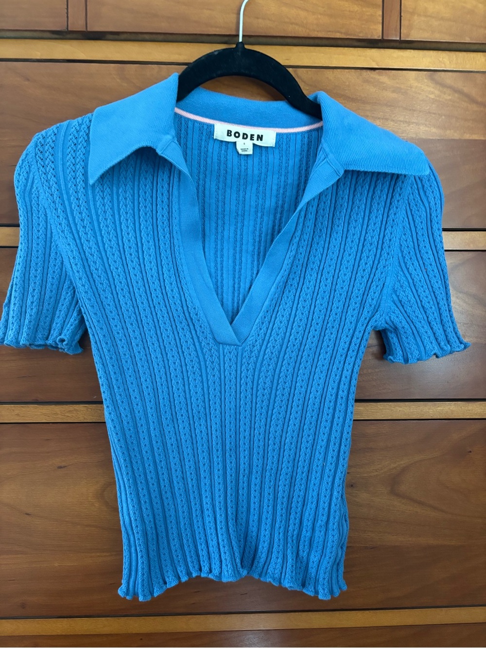 Boden Short-Sleeve Ribbed Polo Tee in beautiful Bright Blue